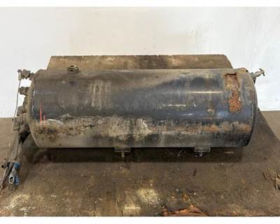 Volvo VNL Left Air Tank