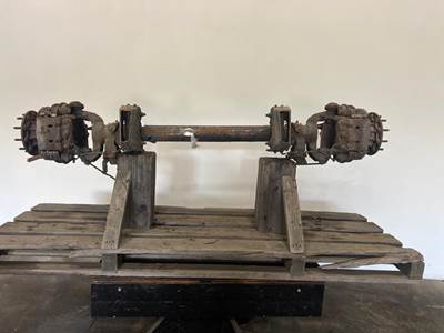 Ford F-550 Front Axle Assembly for a Ford F550