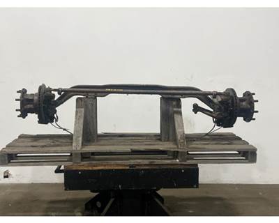 Spicer Front Axle Assembly for a International 4700