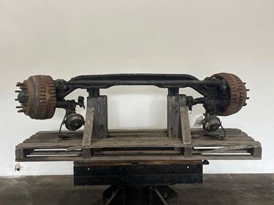 Peterbilt 348 Front Axle Assembly