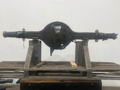 Eaton DS462P Front Axle Housing for a Eaton 320