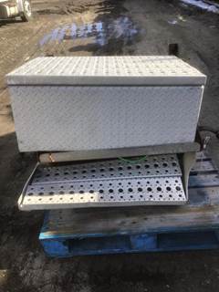 Freightliner Cascadia Battery Box