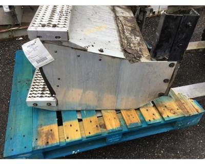 Peterbilt 579 Left Battery Box