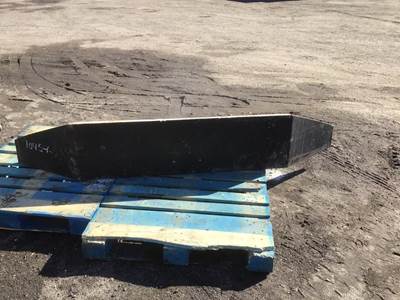 Autocar ACL64 Front Bumper for a Autocar ACL