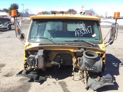 Ford L8501 Cab Assembly