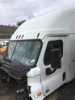 Freightliner Cascadia 125 Cab Assembly