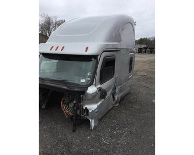 Freightliner Cascadia 126 Cab Assembly