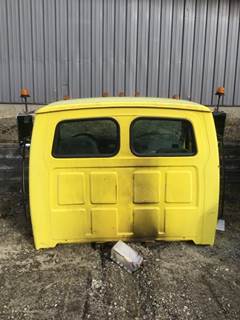 Sterling L7500 Cab Assembly for a Sterling L7500 SERIES