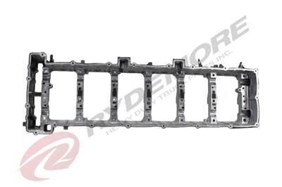 Detroit DD15 Camshaft Housing