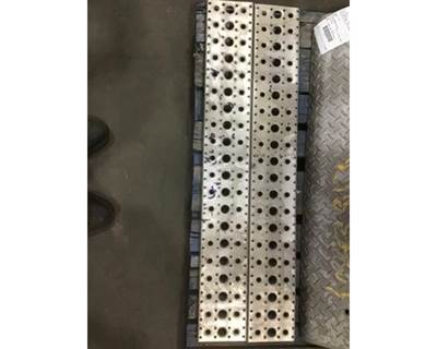 Freightliner Cascadia DPF Assembly for a Freightliner CASCADIA 125BBC