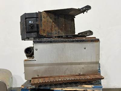 International 4400 DPF Assembly