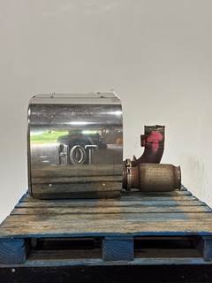 Mack Pinnacle CHU613 DPF Assembly for a Mack CHU613