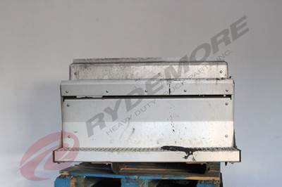 Peterbilt 579 DPF Assembly