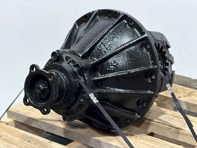 Isuzu NPR Rear Differential