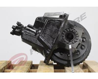 Spicer S135-SL Rear Differential For Sale | Fitchburg, MA | Ryd S135-SL ...