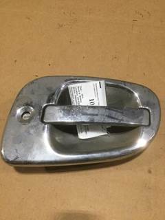 Freightliner Cascadia Right Door Handle for a Freightliner CASCADIA 08- ON