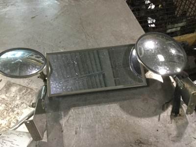 Mack LEU613 Right Door Mirror