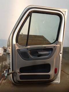 Freightliner Cascadia Right Door for a Freightliner CASCADIA 125BBC