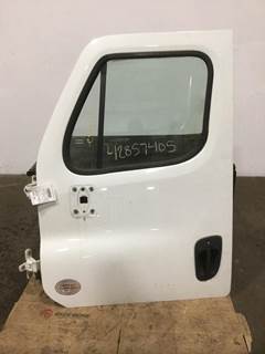 Freightliner Cascadia Left Door