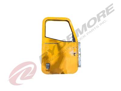 International Paystar 5600i Right Door for a International 5600i