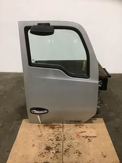 Kenworth T680 Right Door