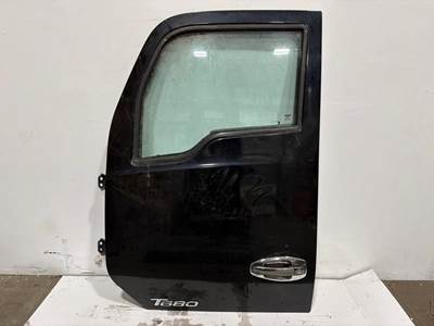 Kenworth T680 Left Door