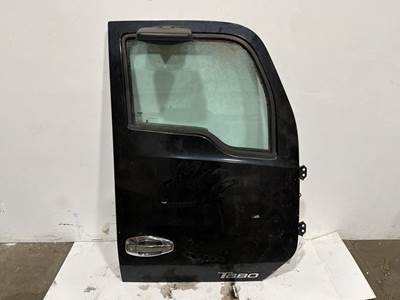 Kenworth T680 Right Door