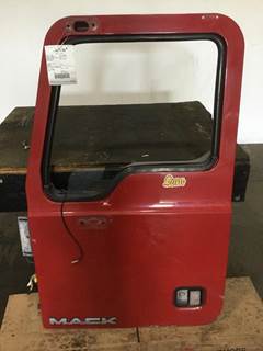 Mack Pinnacle CXU613 Left Door for a Mack CXU613
