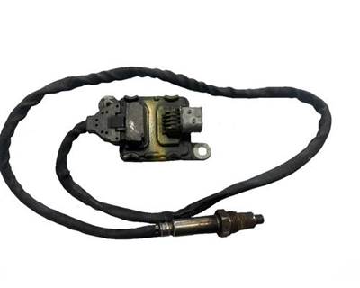 Used Paccar PX-9 Knox Sensor with Module, Part # 4326873