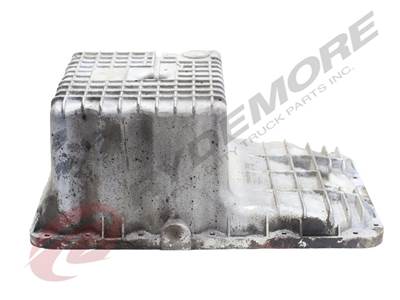 Mercedes-Benz OM904 Engine Oil Pan for a Mercedes OM904