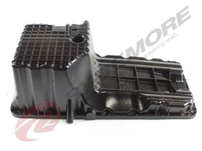 Mercedes-Benz OM906 Engine Oil Pan for a Mercedes OM906