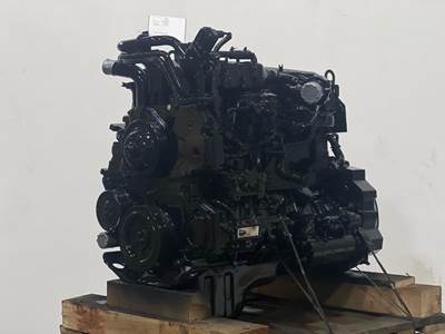 International MaxxForce DT Engine