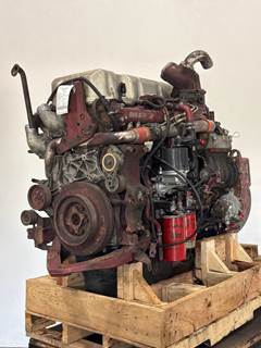 Mack MP7 Engine