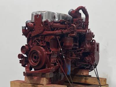 Mack MP7 Engine