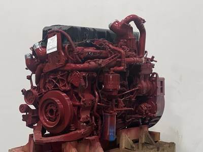Mack MP7 Engine