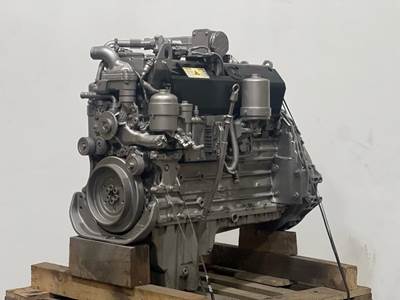 Mercedes-Benz OM906 Engine for a Mercedes OM906