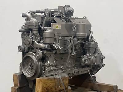 Mercedes-Benz OM906 Engine for a Mercedes OM906