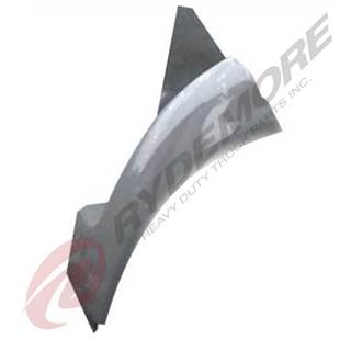 Ford F-650 Right Fender Extension