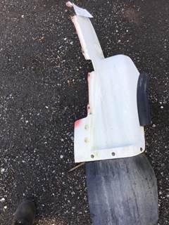 Ford LNT9000 Right Fender Extension