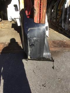 Peterbilt 579 Left Fender Extension