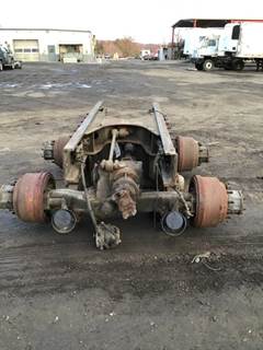 Mack CRD92/CRD93 Tandem Axle Cutoff