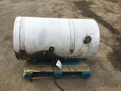 International 8600 Right Fuel Tank