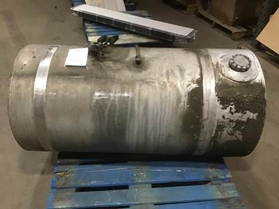 Kenworth T680 Left Fuel Tank