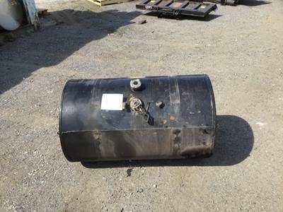 Mack LE613 Right Fuel Tank