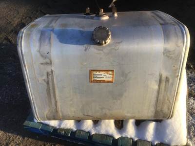 Mack LE613 Right Fuel Tank