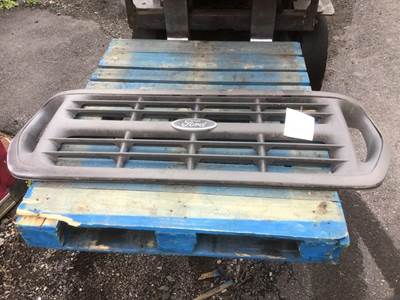 Ford F-650 Grille for a Ford F650