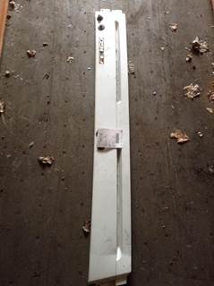 Mitsubishi Fuso Grille