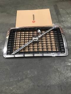 Volvo VNL Grille