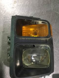 Ford F-350 Right Headlight Assembly for a Ford F350