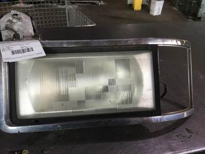 Mack CH613 Right Headlight Assembly